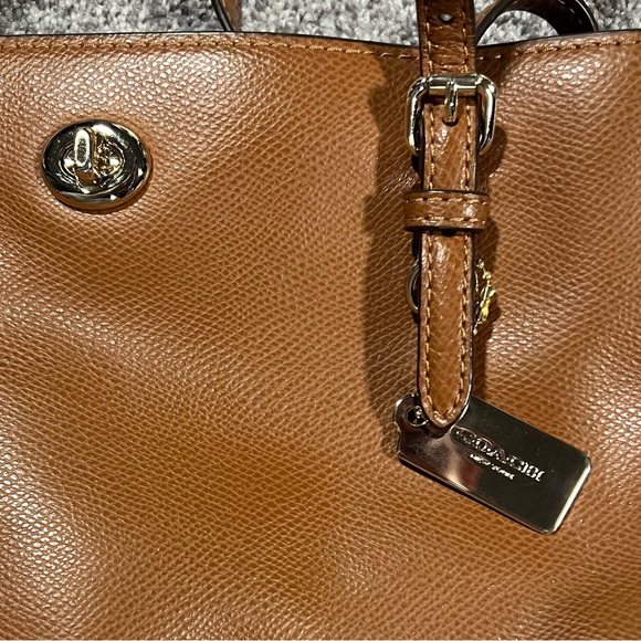 Coach Tan Leather Tote Purse - Excellent Condition! - Picture 5 of 6